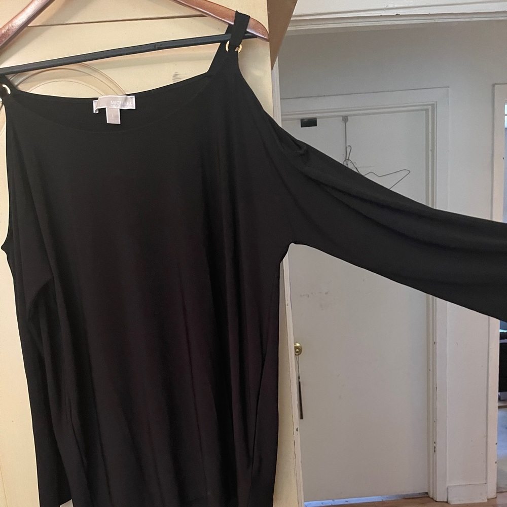 Michael Kors cold shoulder top